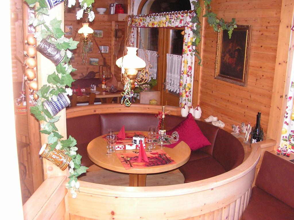 Hotel Sternen Lenzkirch Extérieur photo