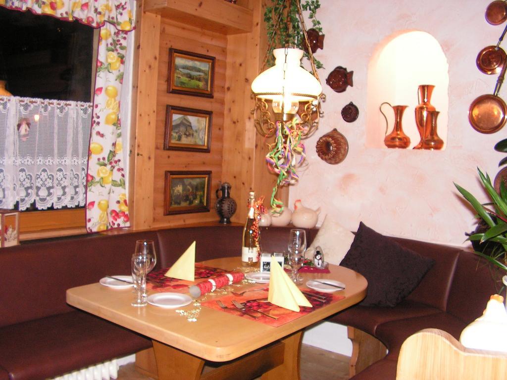 Hotel Sternen Lenzkirch Extérieur photo