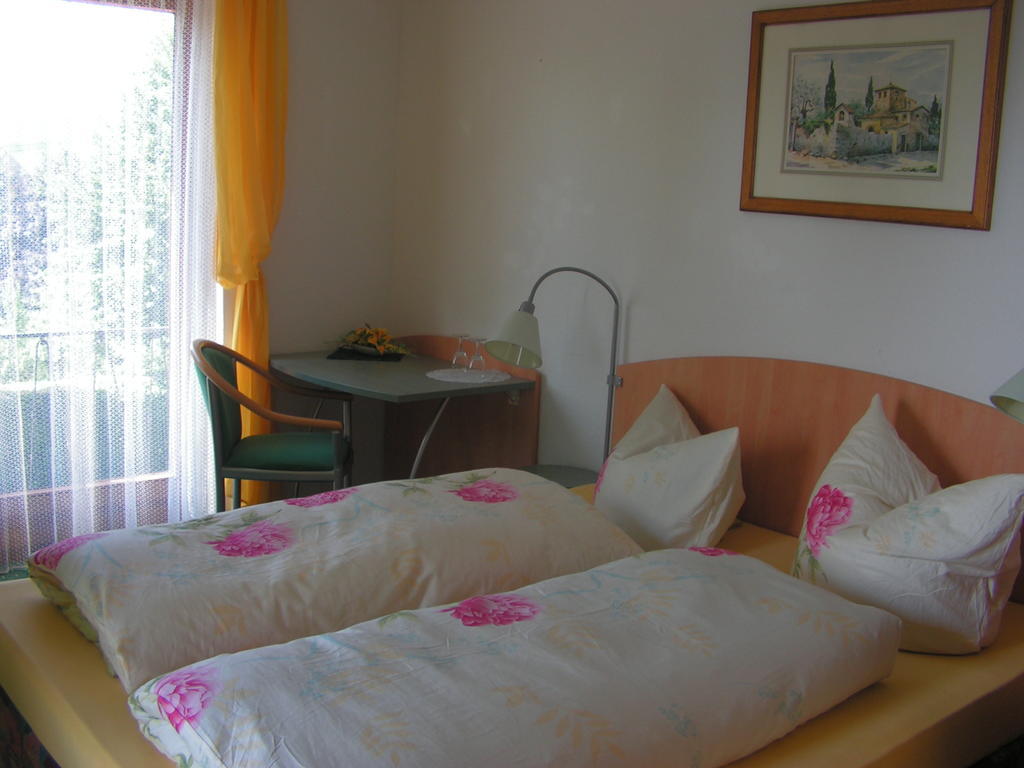Hotel Sternen Lenzkirch Chambre photo
